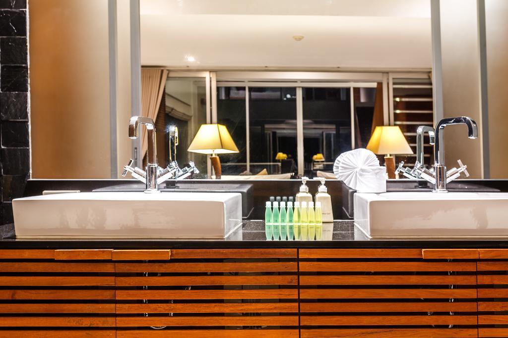 The Quarter By Lofty Apartment Pantai Surin Luaran gambar